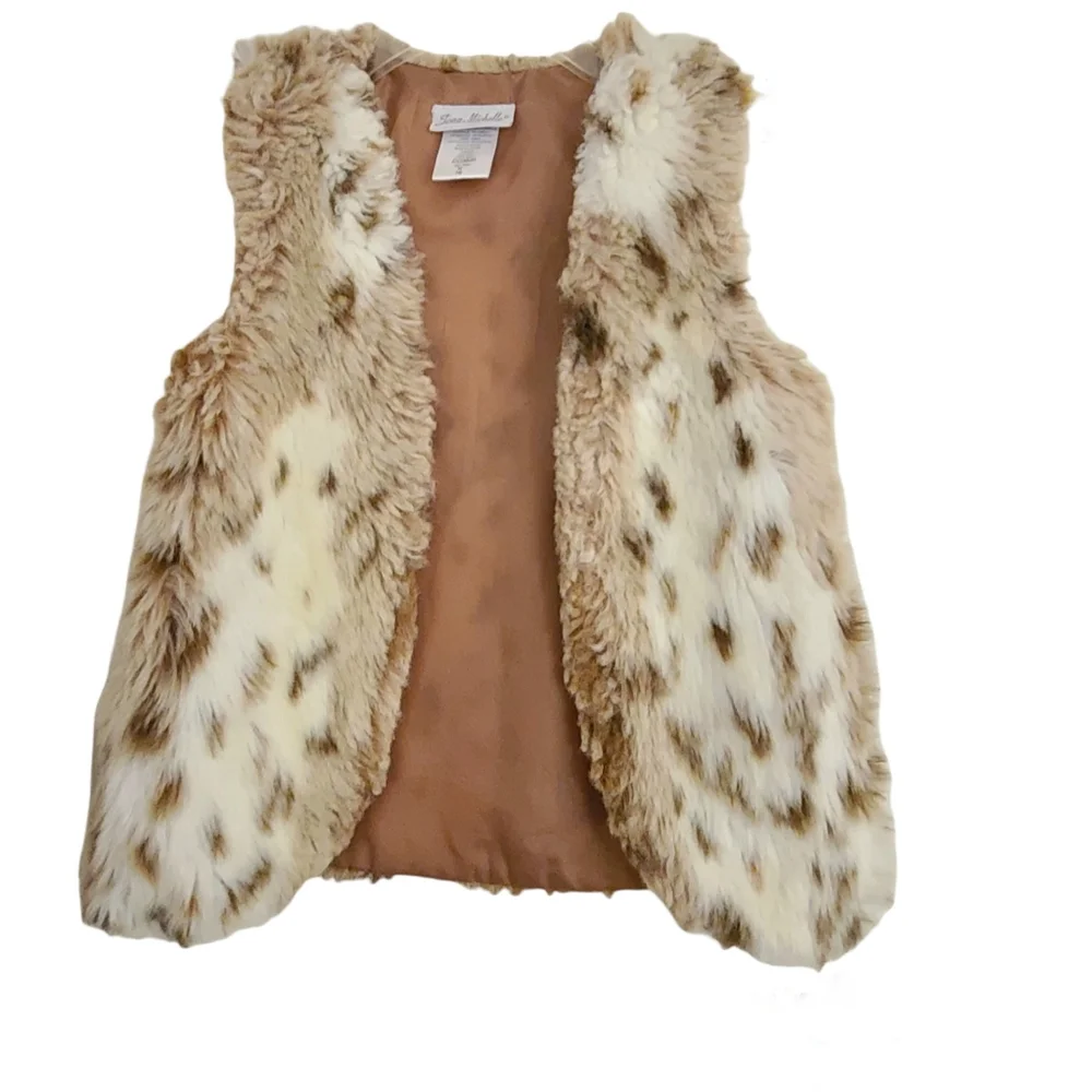 Jona Michelle Faux Fur girls vest Size 7/8